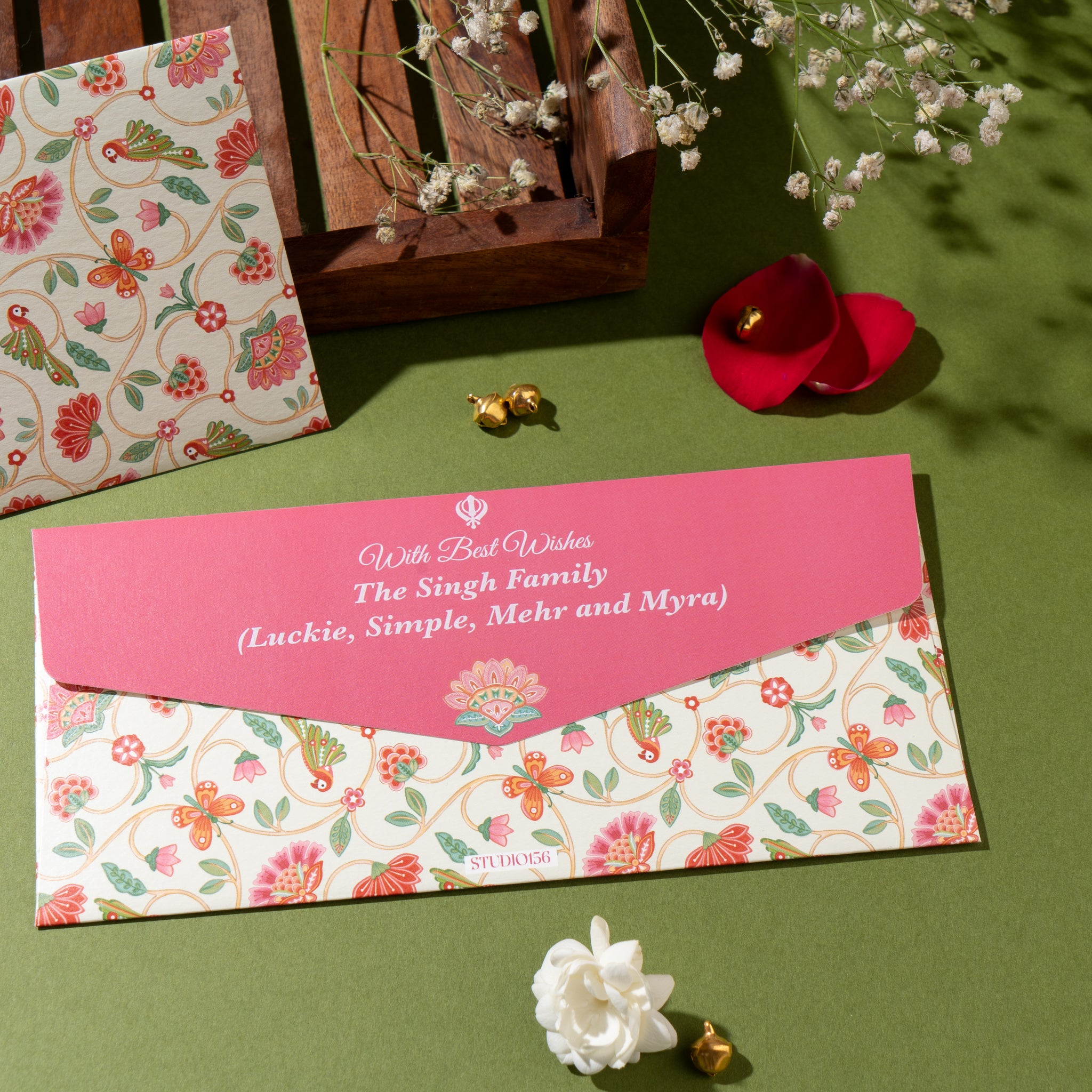 Personalized Money Envelopes | The Pink Floral